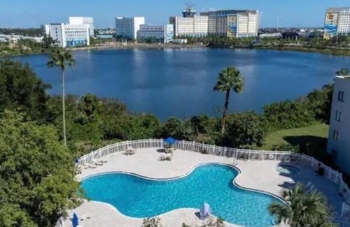 Florida Center Apartment | Cozy 2-bedroom apartment in awesome Orlando with fitness room, WiFi