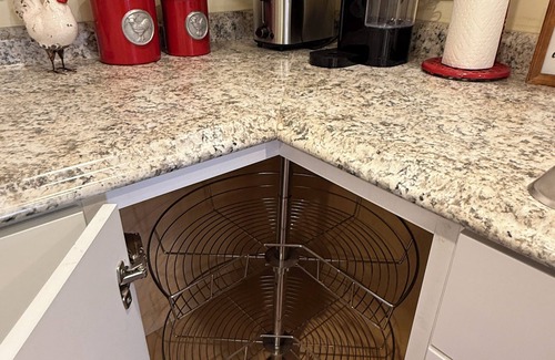 Bangor Apartment | Cozy 2-bedroom apartment in Bangor, hospital and downtown nearby!