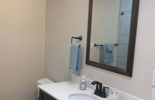 Columbus House | Cozy 2 bedroom bungalow