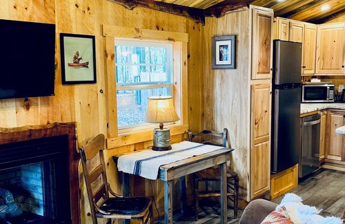 Morganton Cabin | Cozy 2-bedroom cabin 6 miles to downtown Blue Ridge. Pet-Friendly!