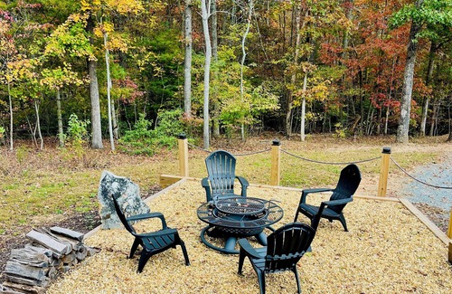 Morganton Cabin | Cozy 2-bedroom cabin 6 miles to downtown Blue Ridge. Pet-Friendly!
