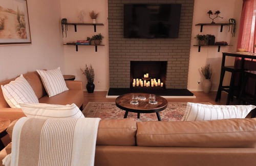 Montgomery Park Condo | Cozy 2-bedroom condo in Uptown Albuquerque