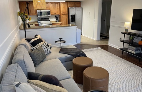 Downtown Knoxville Condo | Cozy 2-bedroom condo next to UT and close to downtown Knoxville!