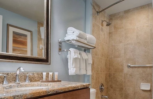 National Harbor Condo | Cozy 2-bedroom condo in National Harbor, MD, Close to D.C., with AC, WiFi