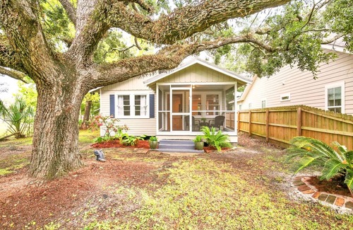 Bay St Louis Cottage | Cozy 2-bedroom cottage near Bay Saint Louis Harbor