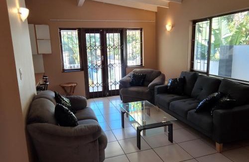 Durban North Apartment | Cozy 2 bedroom cottage