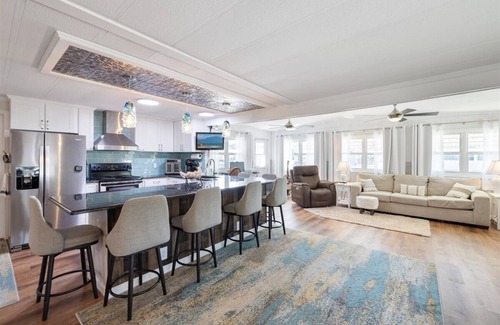 Bonita Springs House | Cozy 2-bedroom home with WiFi, AC in tranquil Bonita Springs