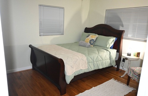 Maitland House | Cozy 2-bedroom house in welcoming Maitland