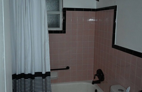 Maitland House | Cozy 2-bedroom house in welcoming Maitland