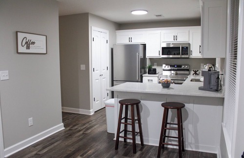 Savannah House | Cozy 2-bedroom house in Savannah. We welcome you!