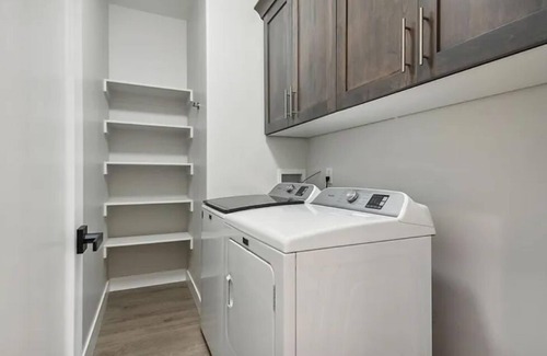Kamas House | Cozy 2-bedroom house in tranquil Kamas with WiFi, AC