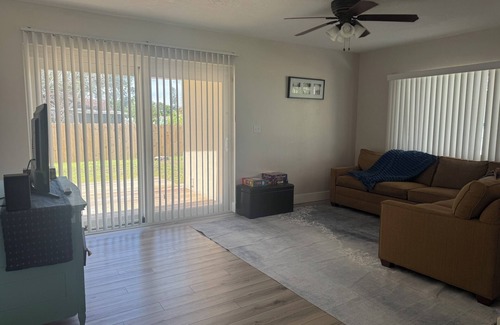 Bradenton House | Cozy 2 bedroom housein Bradenton