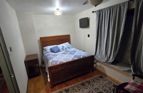 OST - South Union Apartment | Cozy 2 bedroom nook near Texas Medical Center, U of H, & Downtown Houston