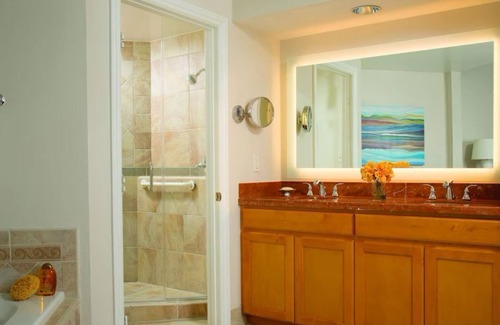Newport Coast Resort | Cozy 2-bedroom resort with fitness room, WiFi in charming Newport Beach
