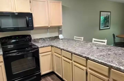 McGaheysville Resort | Cozy 2-bedroom resort with AC, WiFi in enjoyable Massanutten