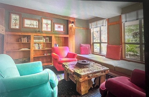 Blackcomb Resort | Cozy 2-bedroom resort with fitness room, WiFi in tranquil Whistler