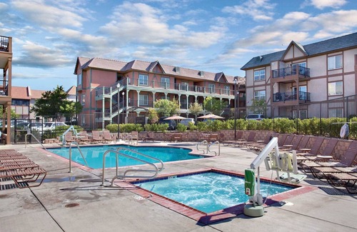 Solvang Resort | Cozy 2-bedroom resort in charming Solvang.
