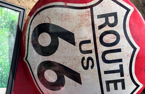 Nashville House | Cozy 2-bedroom RV with WiFi, AC Red Barn music Venue Camp ground