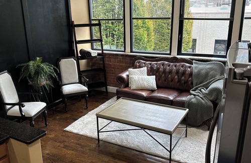 Gastonia Apartment | Cozy 2-Bedroom Suite w/King Bed