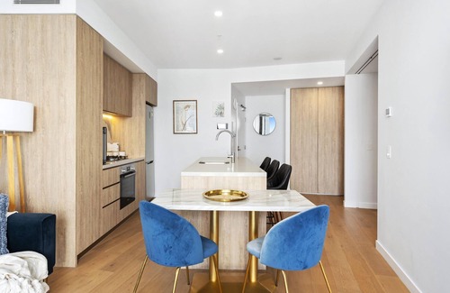 Broadbeach Apartment | Cozy 2 Bedroom Unit in Broadbeach (No Parking) (12801 - 2N - NB)