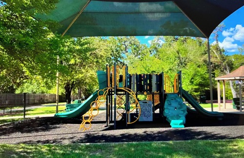 College Station Apartment | Cozy 2-bedroom in College Station minutes from campus!