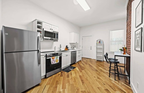 Shelby Park House | Cozy 2-Floor Home | Prime Location in Louisville!