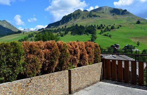 Le Chinaillon Apartment | Cozy 2-room apt, sleeps 6, terrace, garage, near slopes - Le Grand-Bornand