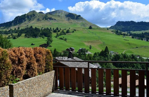 Le Chinaillon Apartment | Cozy 2-room apt, sleeps 6, terrace, garage, near slopes - Le Grand-Bornand