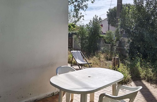 Marseillan Plage Apartment | Cozy 2-Room Apartment with Large Terrace for 5, Pet-Friendly, Parking Included