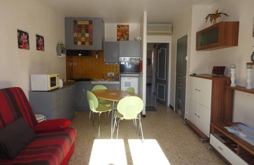Port-la-Nouvelle Apartment | Cozy 2-Room Apartment, 300m from Beach with Terraces & A/C, Sleeps 4