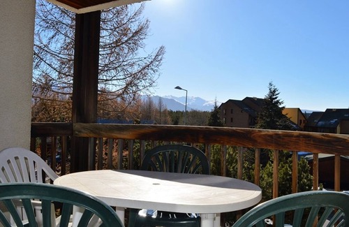 Bolquere Apartment | Cozy 2-Room Apartment for 6 with Terrace, Elevator, and Pet-Friendly in Bolquère