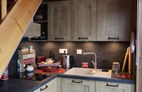 Beaufort Apartment | Cozy 27m² Studio with Mezzanine in Beaufort—WIFI, Balcony, Close to Skiing & Shops