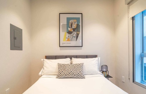 West Los Angeles Apartment | Cozy 2bd in Prime Sawtelle Location w/Washer/dryer inside!