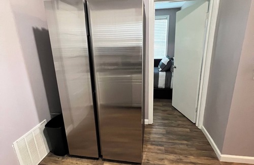 Glendale House | Cozy 2bedr/1bath house facing Glendale park