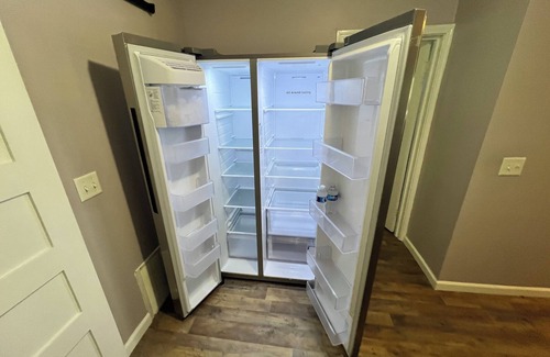 Glendale House | Cozy 2bedr/1bath house facing Glendale park