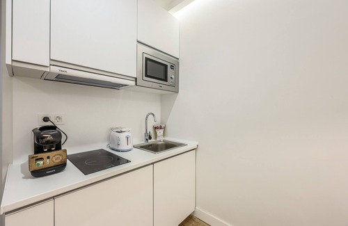 Sol Apartment | Cozy 2bedroom apartment Madrid centre (P1D)