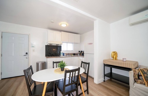 Alhambra House | Cozy 2BR/2BA Guest House in Alhambra w/AC, WiFi, Peaceful Stay