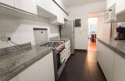 Petit Jean Ocharan Apartment | Cozy 2BR Apartment - Partial Ocean View & Central Miraflores Location