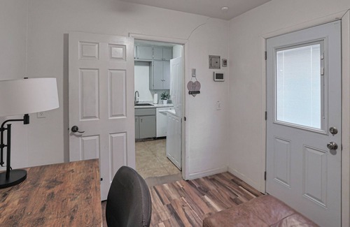 Governmental Mall Apartment | Cozy 2BR Apt, mins Hospitals + Free Parking + Wifi