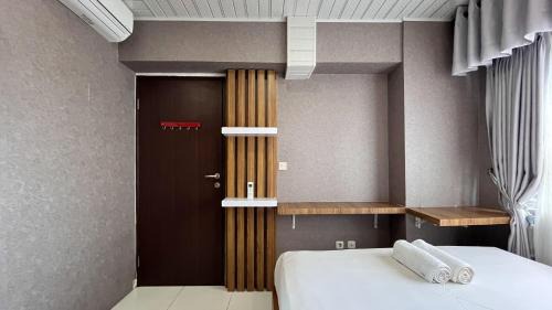 Panakkukang Apartment | Cozy 2BR at Royal Makassar Apartment By Travelio