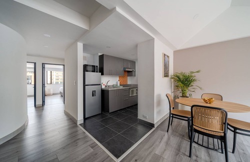 Chapinero House | Cozy 2BR @Financial Heart with Queens Beds