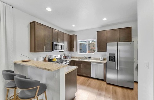 Flagstaff House | Cozy 2BR Mountain Bungalow Near Downtown