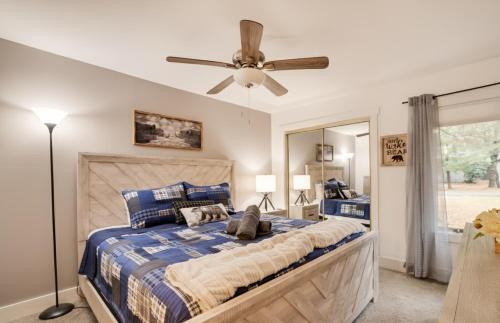White Haven House | Cozy 2BR Townhouse with Mountain Views & BBQ
