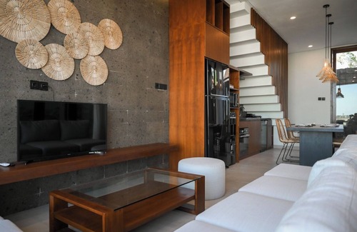 Kediri Villa | Cozy 2BR Villa at Kedungu with Private Pool