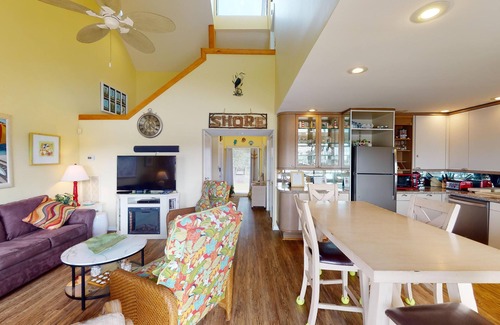 Litchfield by the Sea Villa | Cozy 2BR Villa by Litchfield Beach - Heron Marsh