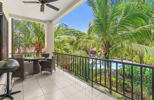 Coco Condo | Cozy 2nd-Floor Pacifico Escape with Grill!