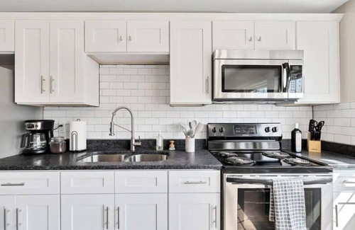 Germantown House | Cozy 2nd-Floor Home | Prime Location Bourbon Trail
