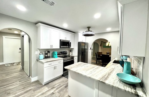 Port Charlotte House | Cozy 3-bed 2 bath in lovely Port Charlotte with heated pool and optional boat.