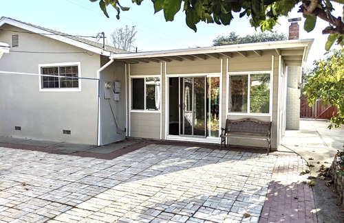 Fremont House | Cozy 3 bed-2 bath home with sunroom and access to parks and Class A retail 😊