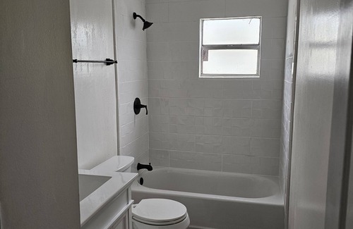 Williamsburg House | Cozy 3 bedrm house sitting in MIDDLE OF ALL THEME PARKS No Davenport I4 traffic.